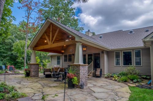 10 Hulett Court