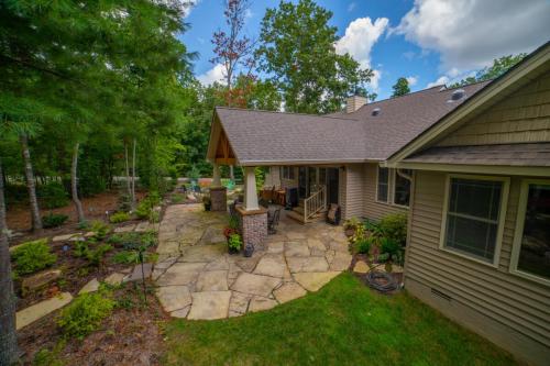 10 Hulett Court